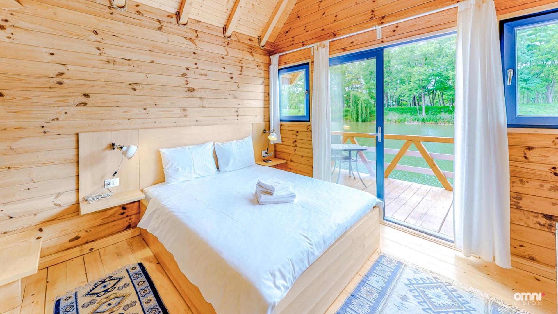Zaga Zaga Sat Hotel Tecuci Eksteriør billede